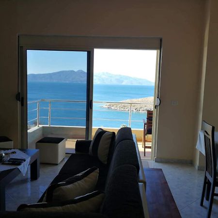 Cozy Sea Apartment Sarandë Eksteriør bilde