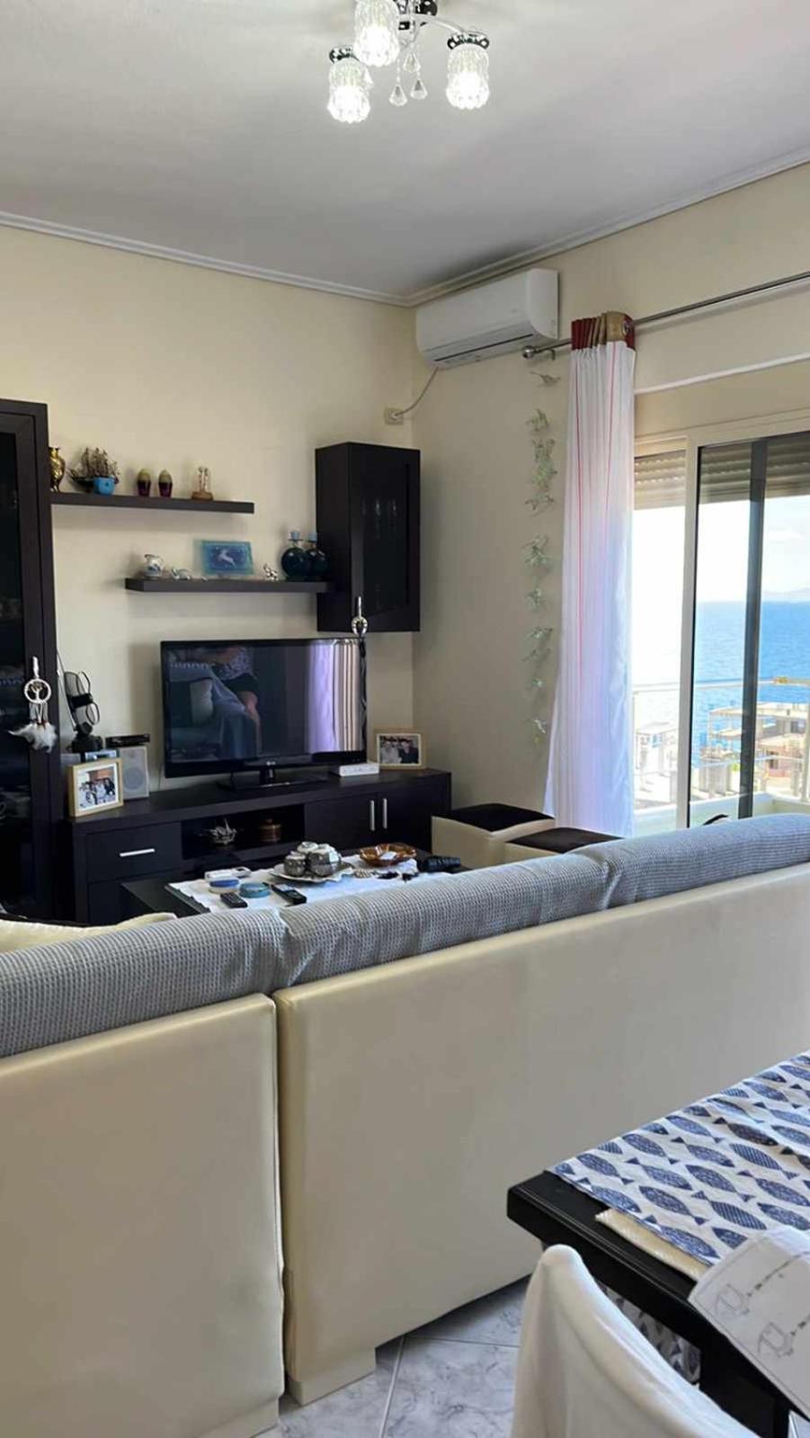 Cozy Sea Apartment Sarandë Eksteriør bilde