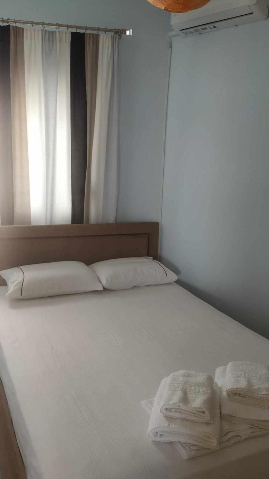 Cozy Sea Apartment Sarandë Eksteriør bilde