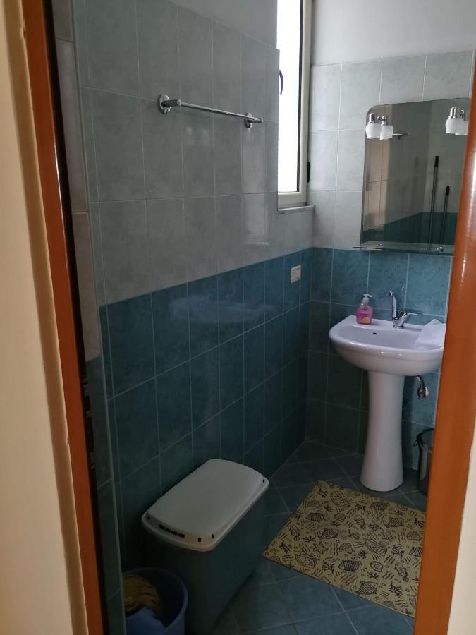 Cozy Sea Apartment Sarandë Eksteriør bilde